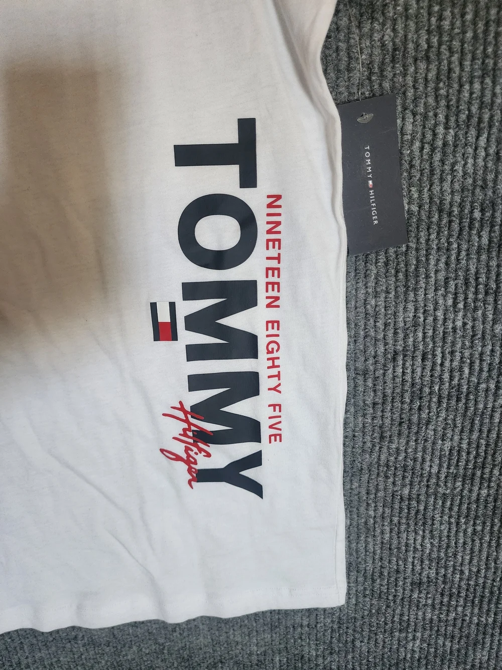 NWT Tommy Hilfiger Men's White Cotton Regular Fit Tank Top Size M